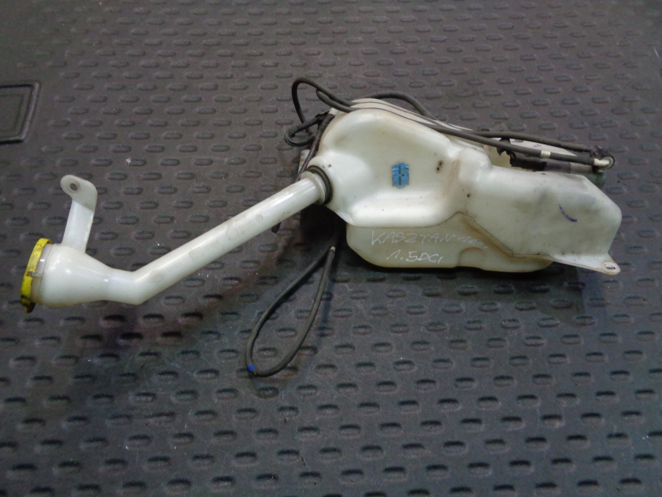 Бачок омывателя NISSAN QASHQAI и LIFT J10