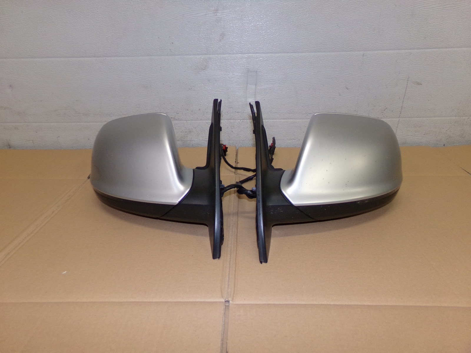 audi Q7 V12 LUSTERKO SATYNA FOTOCHROM 14+2 PIN P