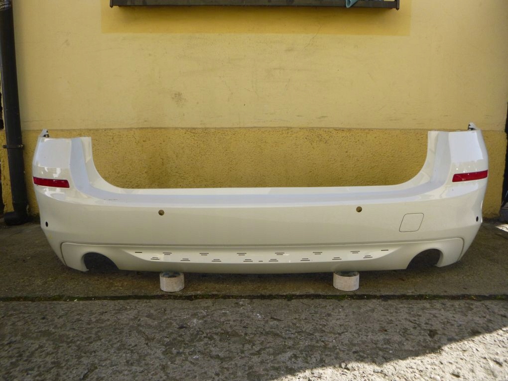 BMW 5 G31 KOMBI STOSSSTANGE HINTEN HECK