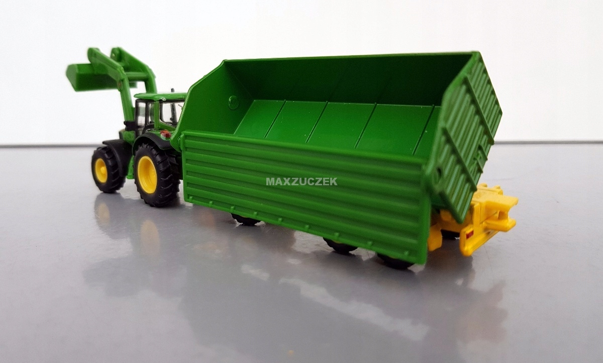 SIKU 1843 TRAKTOR JOHN DEERE PRZYCZEPA 1:87 Materiał Metal Plastik Inny