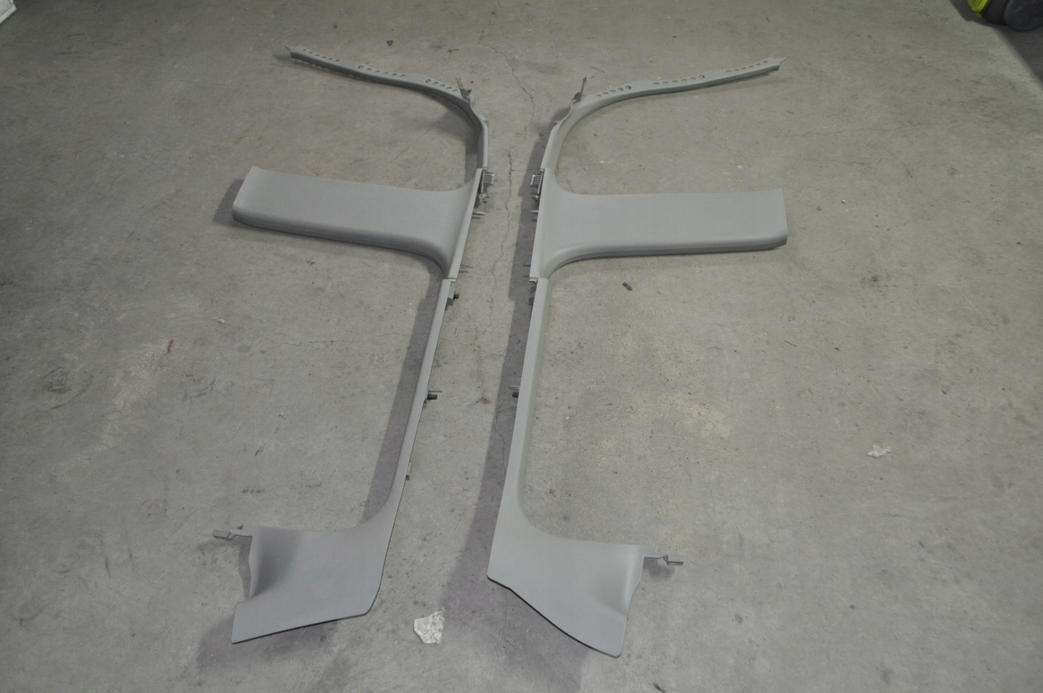 AUDI A4 B6 B7 накладки на пороги стойки