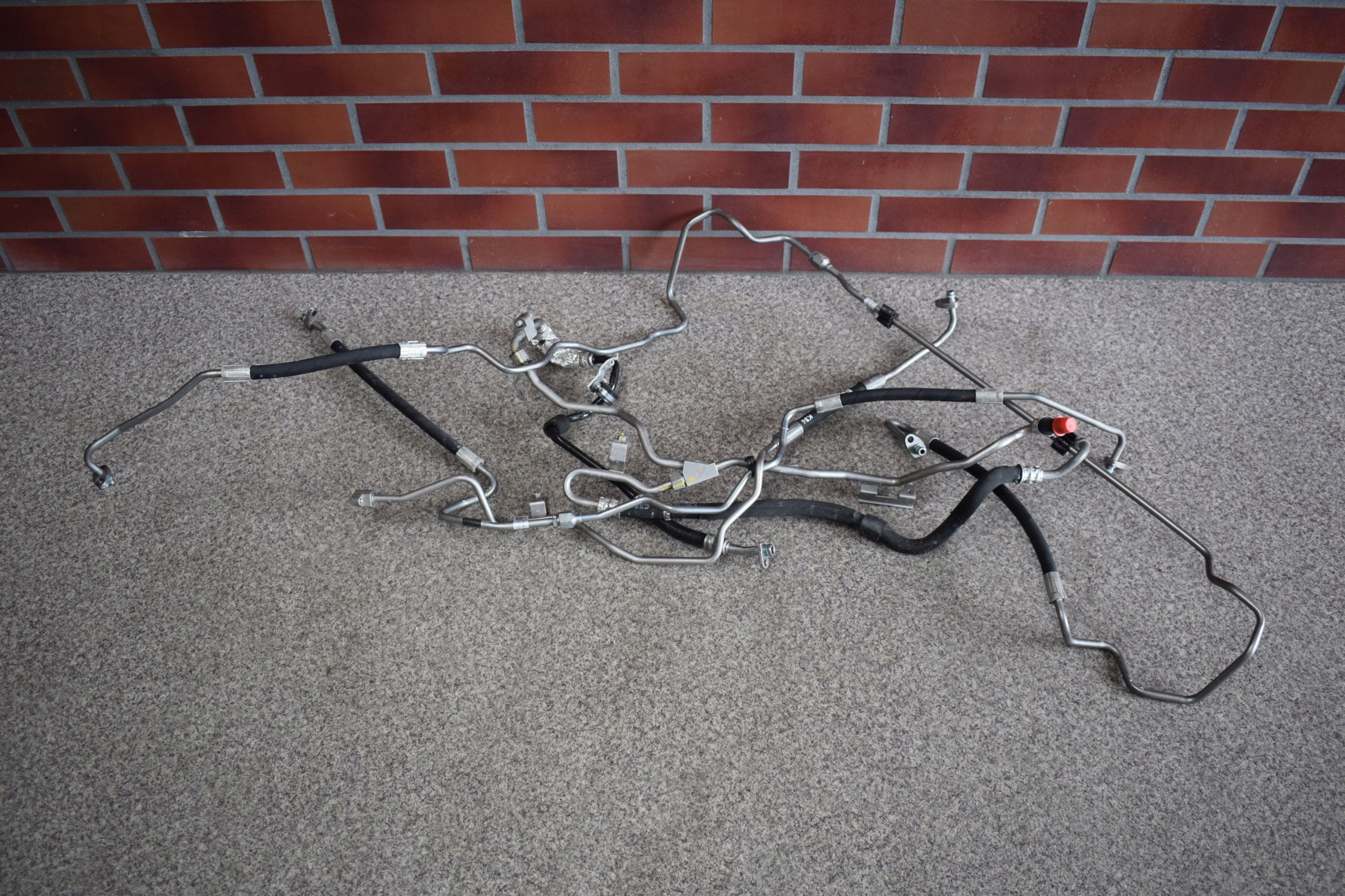 Труба маслопровод тележка вес BMW 6 F06 F12 F13