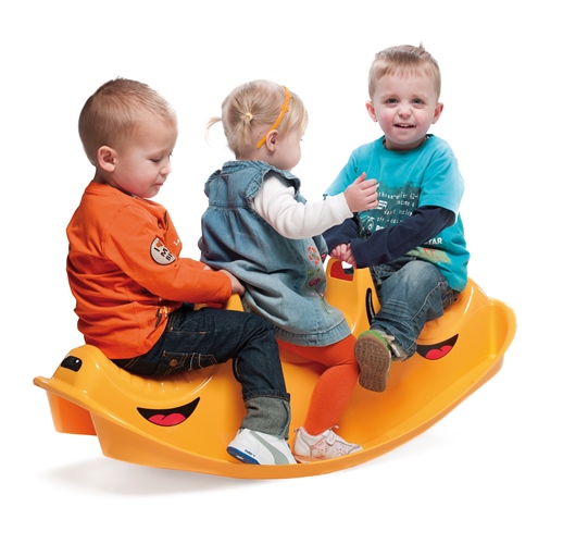 Bujak, bujaczek do domu i ogrodu żółty pies DANTOY Rodzaj bujaki