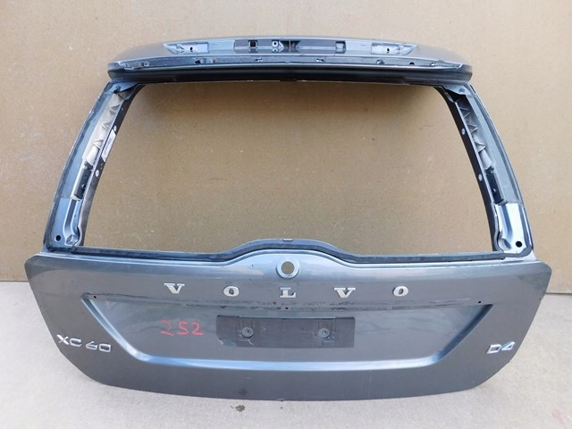 KLAPA TYŁ POKRYWA BAGAŻNIKA VOLVO XC60