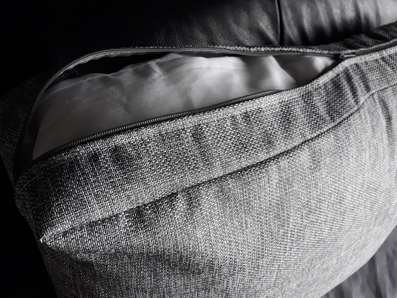 Poduszka na sofę na narożnik Poduszki na oparcie Marka Dragon