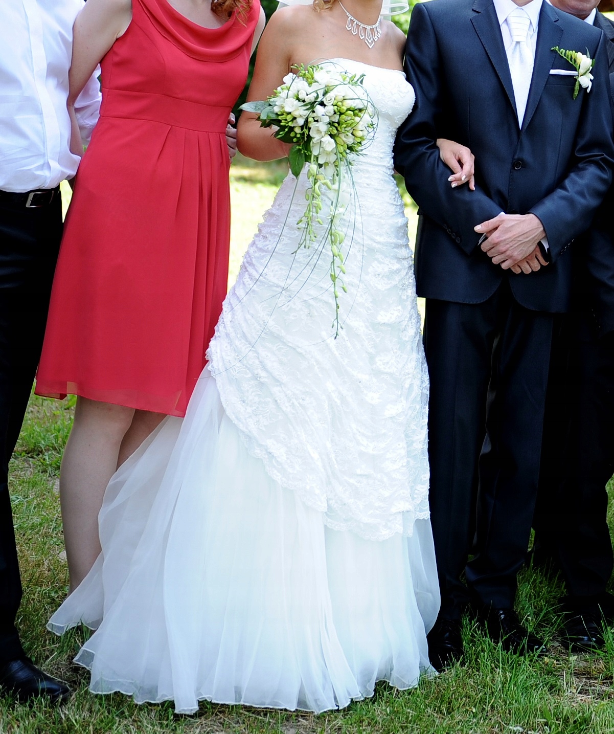 Suknia ślubna rozmiar 38 + Gratis bolerko Rękaw bez rękawów