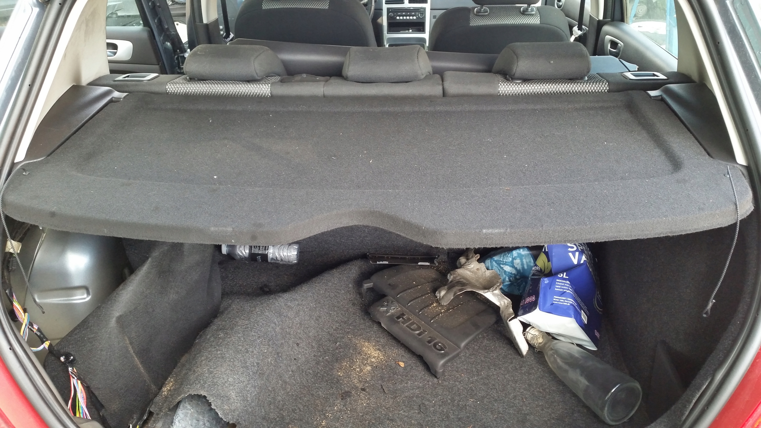 PEUGEOT 207 HB ЗАДНЯЯ ПОЛКА LYLNA