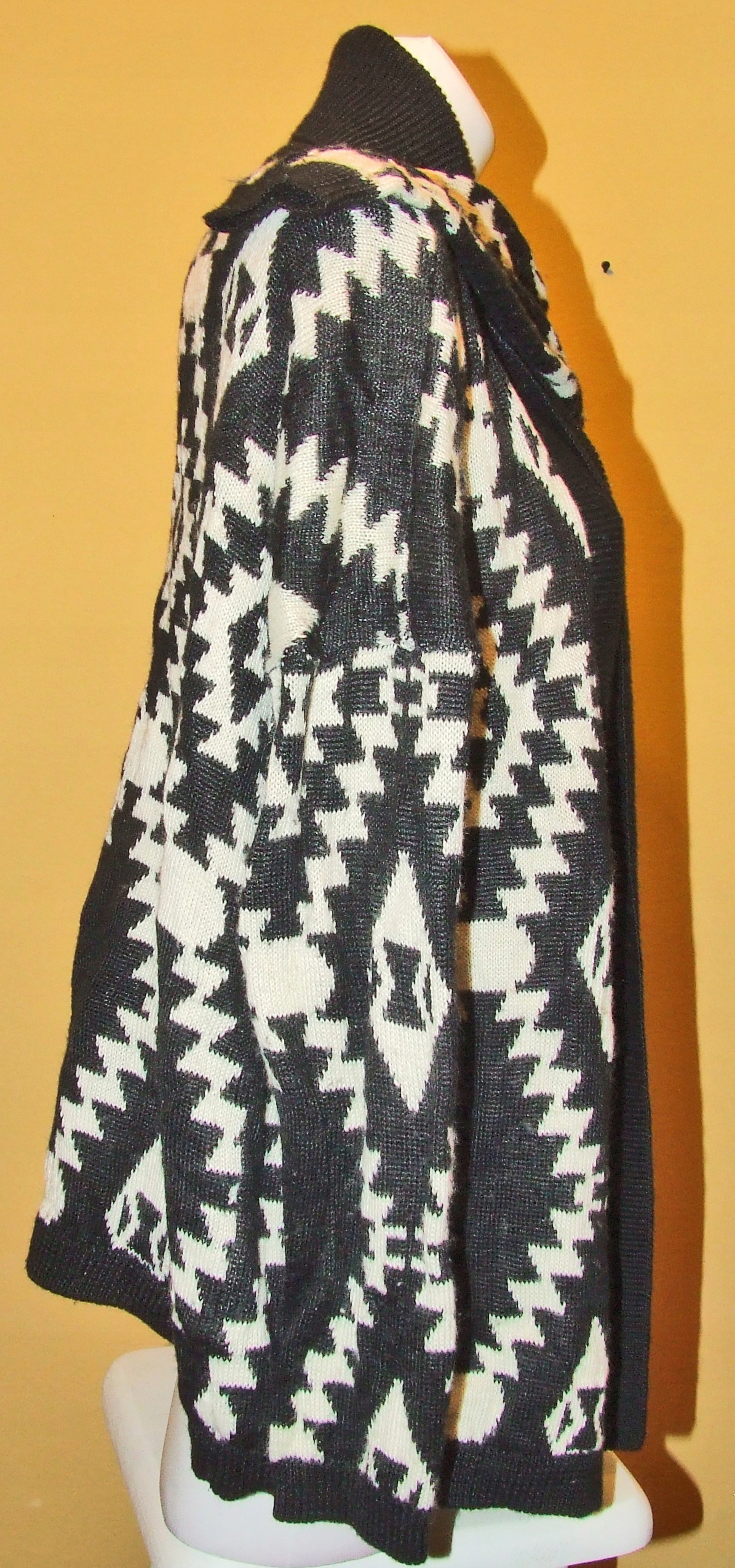 Sweter Oversize narzutka bolerko L nie pepitka Marka next