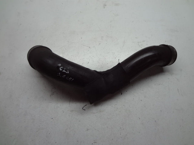 MERCEDES КЛС W219 3.0 CDI V6 ТРУБКА ІНТЕРКУЛЕРА