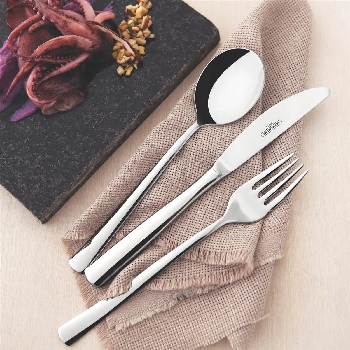 TRAMONTINA 6x Widelec Stołowy 20cm INOX BERLIN Materiał wykonania metal