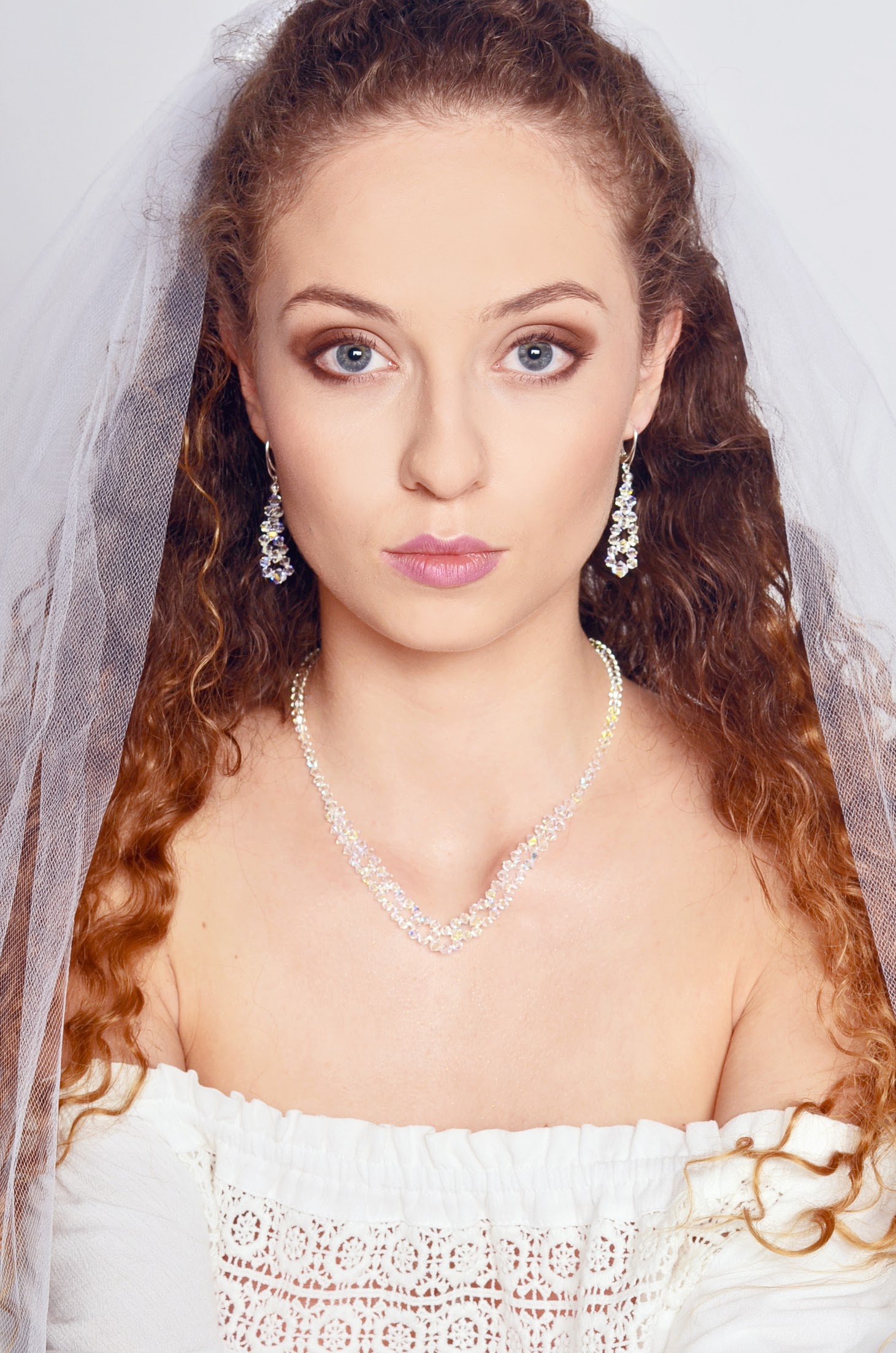 Naszyjnik ślubny Swarovski Elements srebrny Marka Astyle