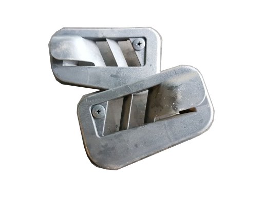 РЕШІТКА ВПУСК ЛІВА КРАЙСЛЕР ПЕРЕХРЕСНИЙ ВОГОНЬ4r. ІНШЕ