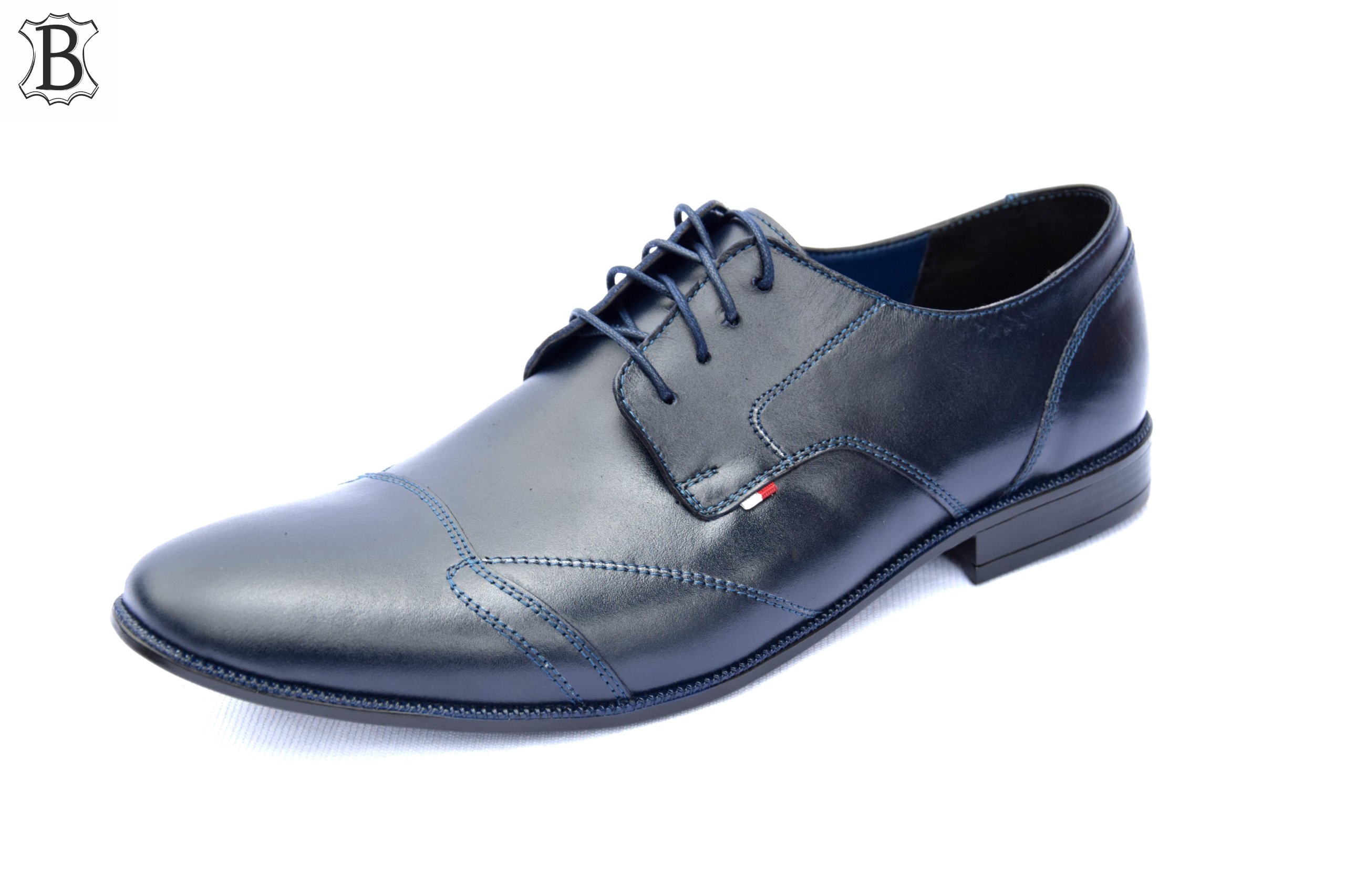 Обувь кожаная формальная польская модель 2018 270 г пол мужской продукт