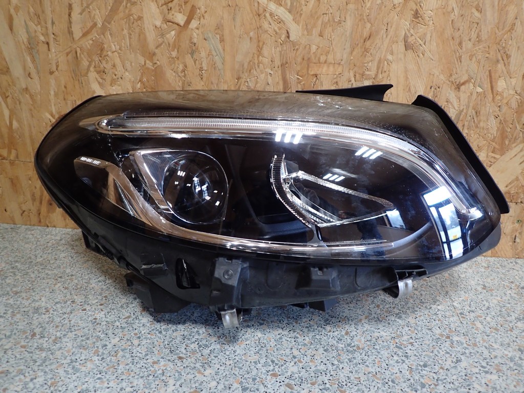light right FULL LED MERCEDES B KLASA LIFT 246 15