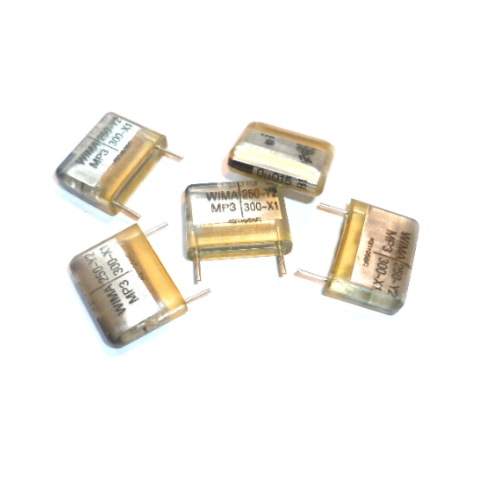 

15nF 250V~ Y2 300V~ X1 Wima 15mm [5szt.] /#BB004