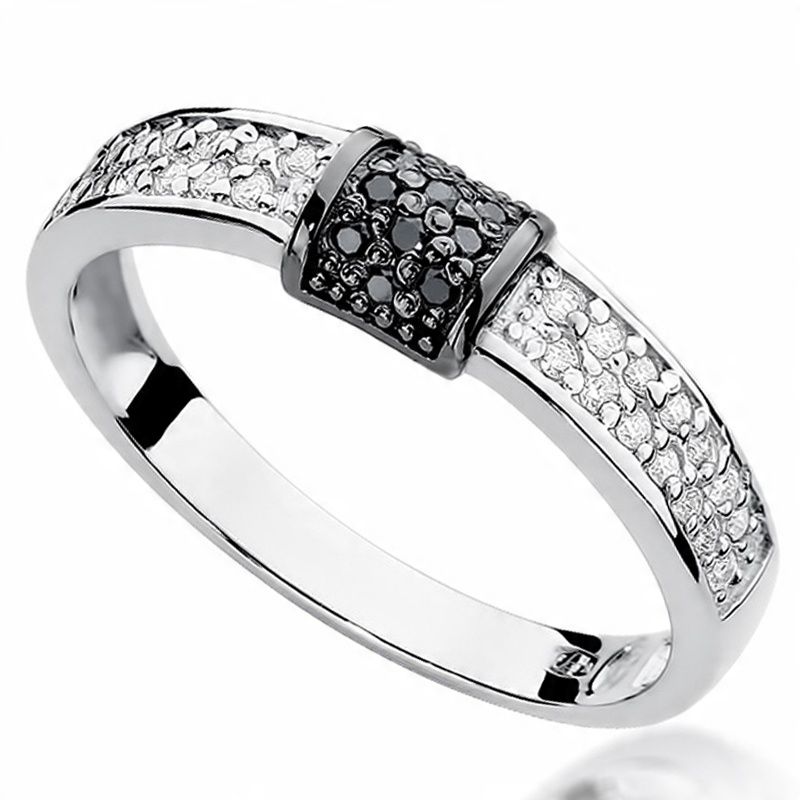 

Pierścionek Z Białego Złota Z Brylantami 0,19ct