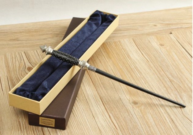 Harry Potter Różdżka Narcissa Malfoy Metalowa EAN 6929998100346