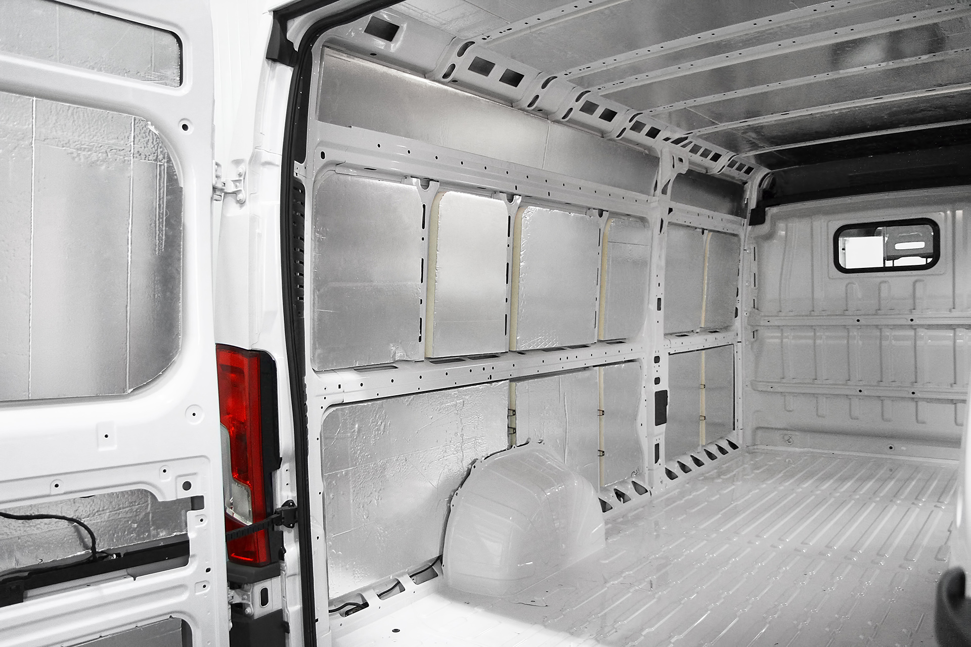 DOCIEPLENIE IZOTERMA BUSA Boxer Ducato Jumper L2H2