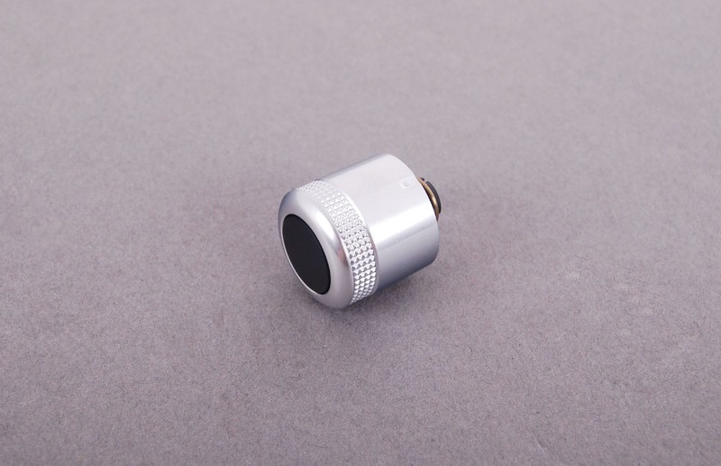 POKRETLO REGULACJI GLOSNOSCI AUDI Q7 A6 A8 NOWE Part number 4F0919070