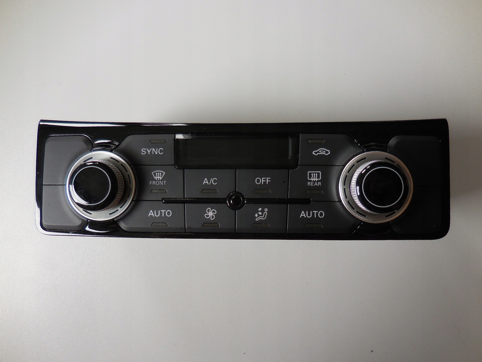 AUDI A8 4h D4 Кліматронік 4H0820043M