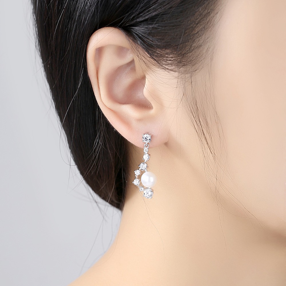 NASSARIUS KOLCZYKI PERŁA CYRKONIA SWAROVSKI KWIAT Marka Inna marka