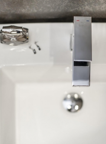 BATERIA UMYWALKOWA LAVEO KVADRATO BLQ 022D CUBIC Marka Laveo