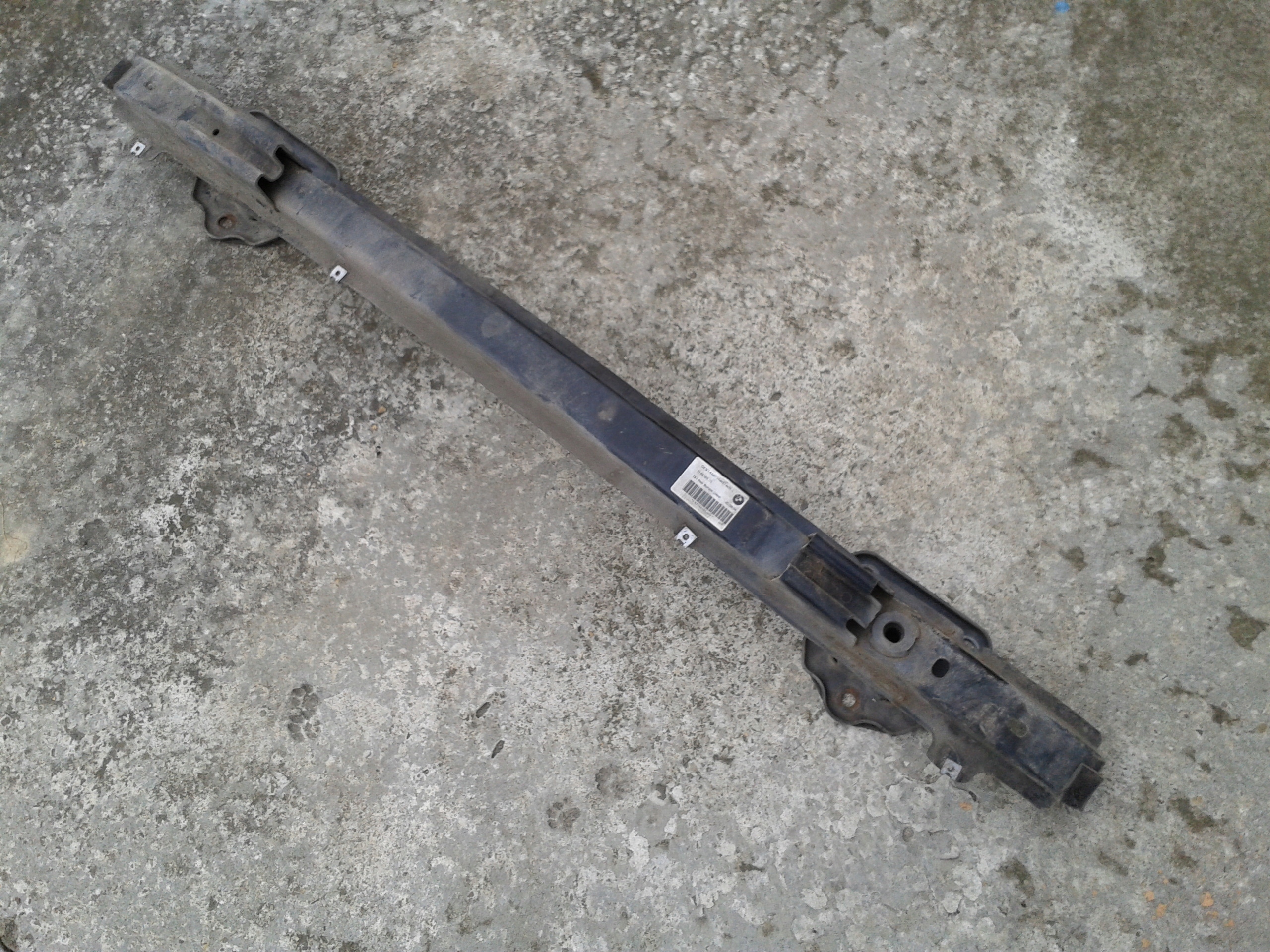 BELKA ZDERZAKA TYLNEGO BMW 1 E87 5D HB Producent BMW oe