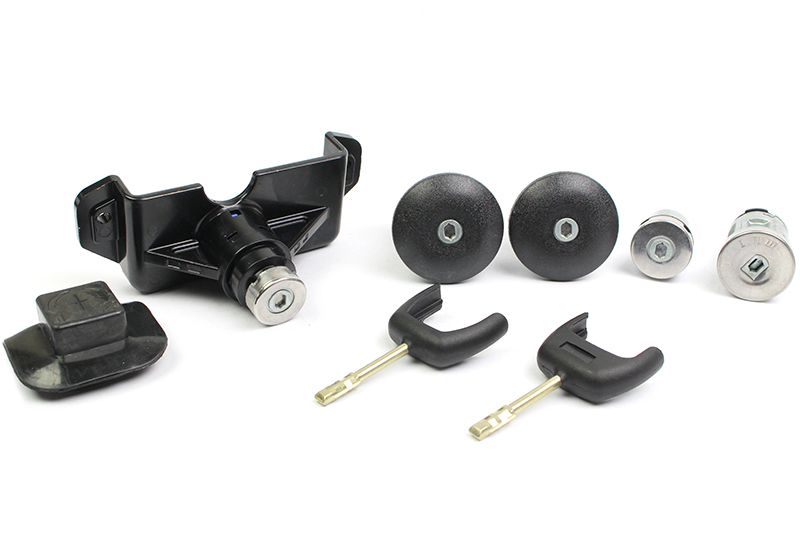 ME-000986 - FORD TRANSIT 2006-ВСТАВКИ ЗАМКА ДВЕРИ КАПОТА ЗАЛИВНОЙ ГОРЛОВИНЫ