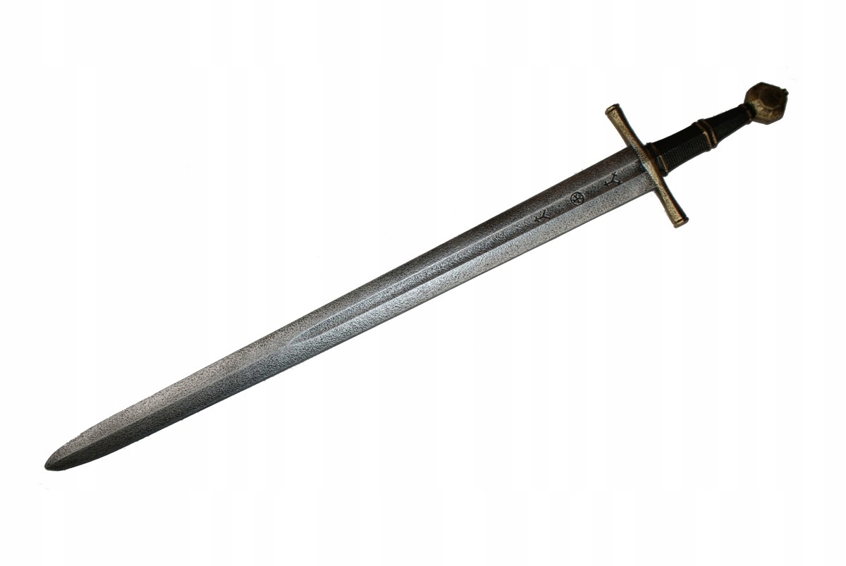 Романский меч рыцаря