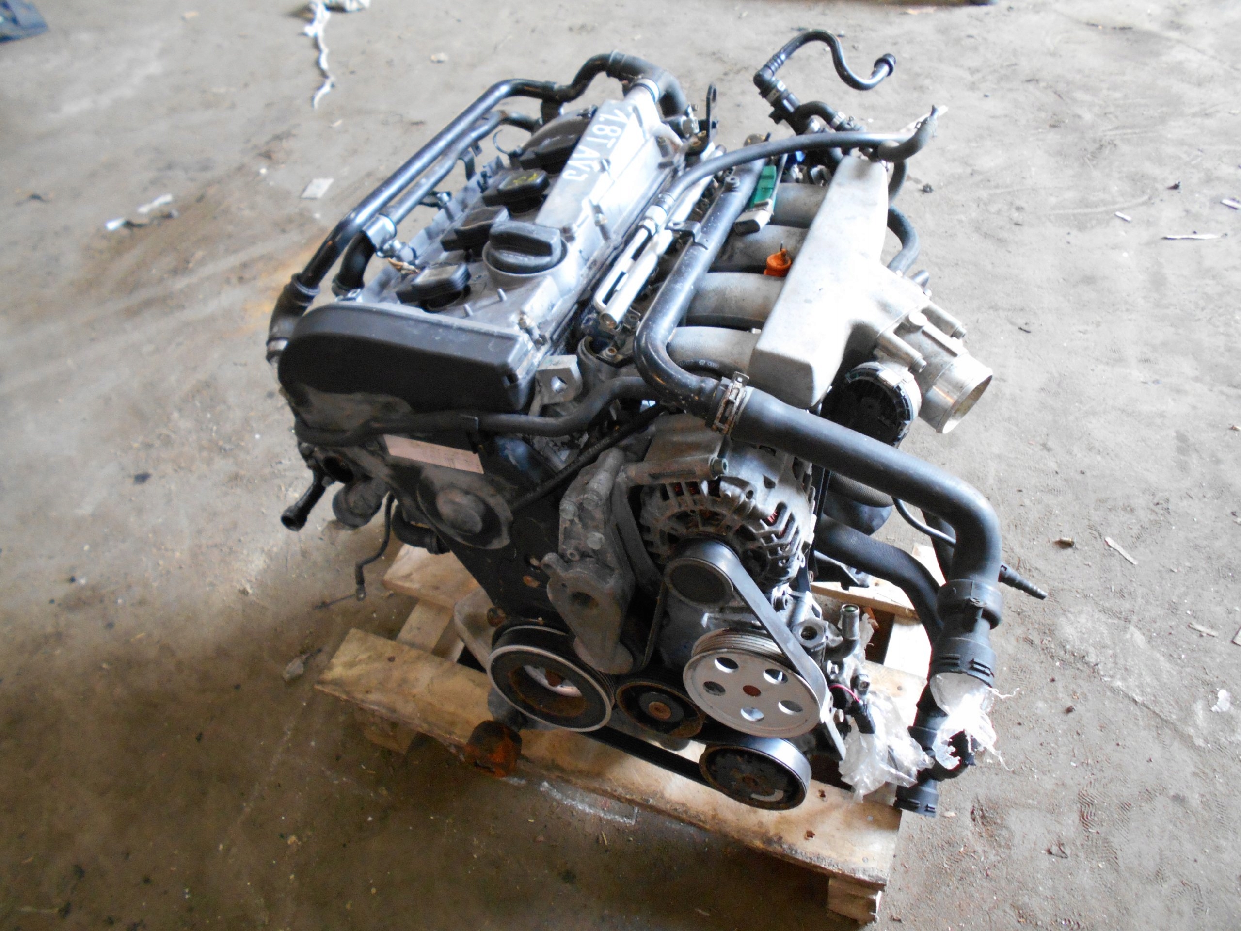 Audi A4 B6 B7 Vw silnik 1.8T AVJ 150 AWT KOMPLETNY 7395298457