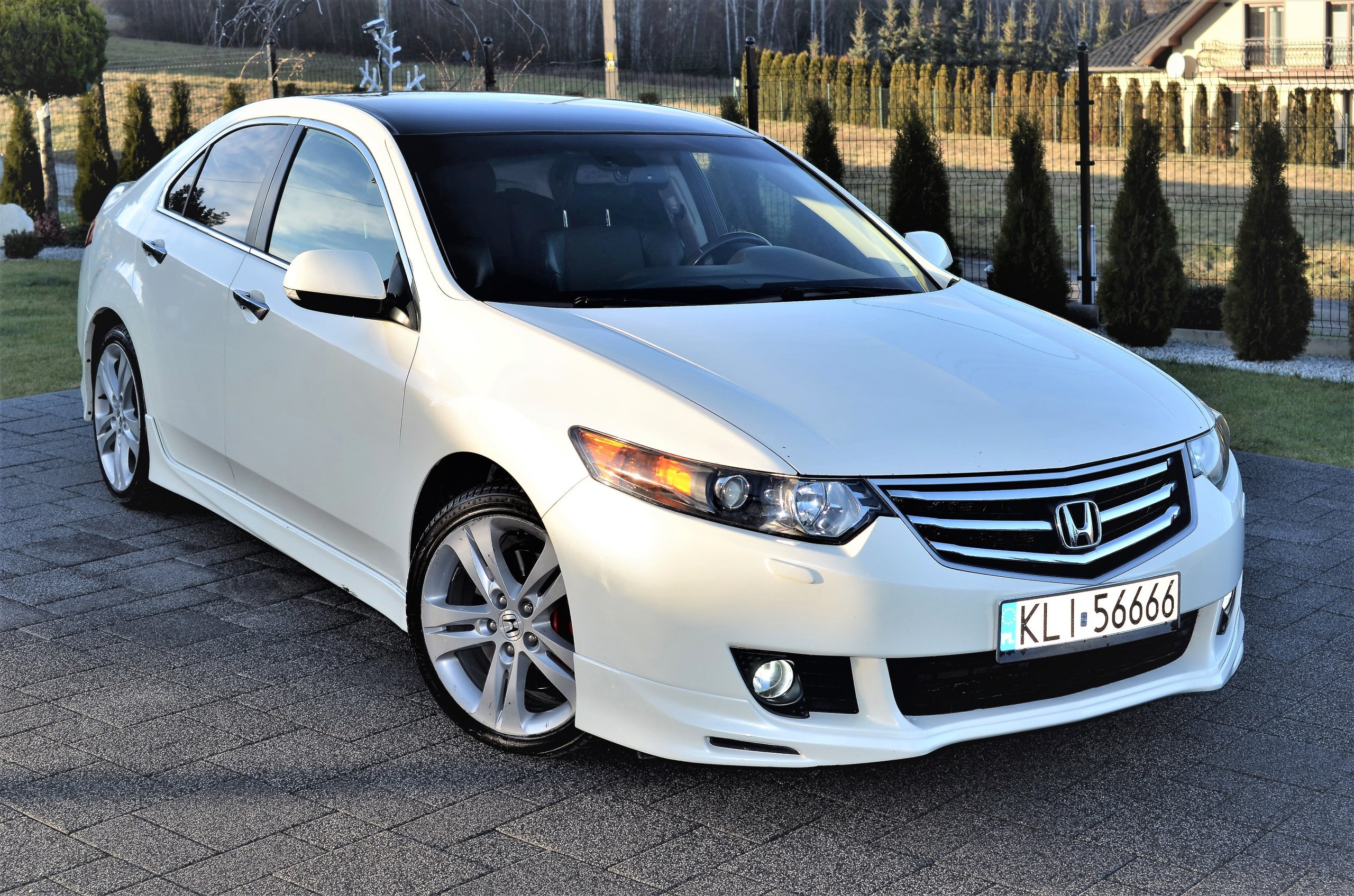 Honda accord 8 type. Honda Accord Type s. Хонда Аккорд 8 Type s. Honda Accord 2012 Type s. Хонда Аккорд 8 тайп ЭС.