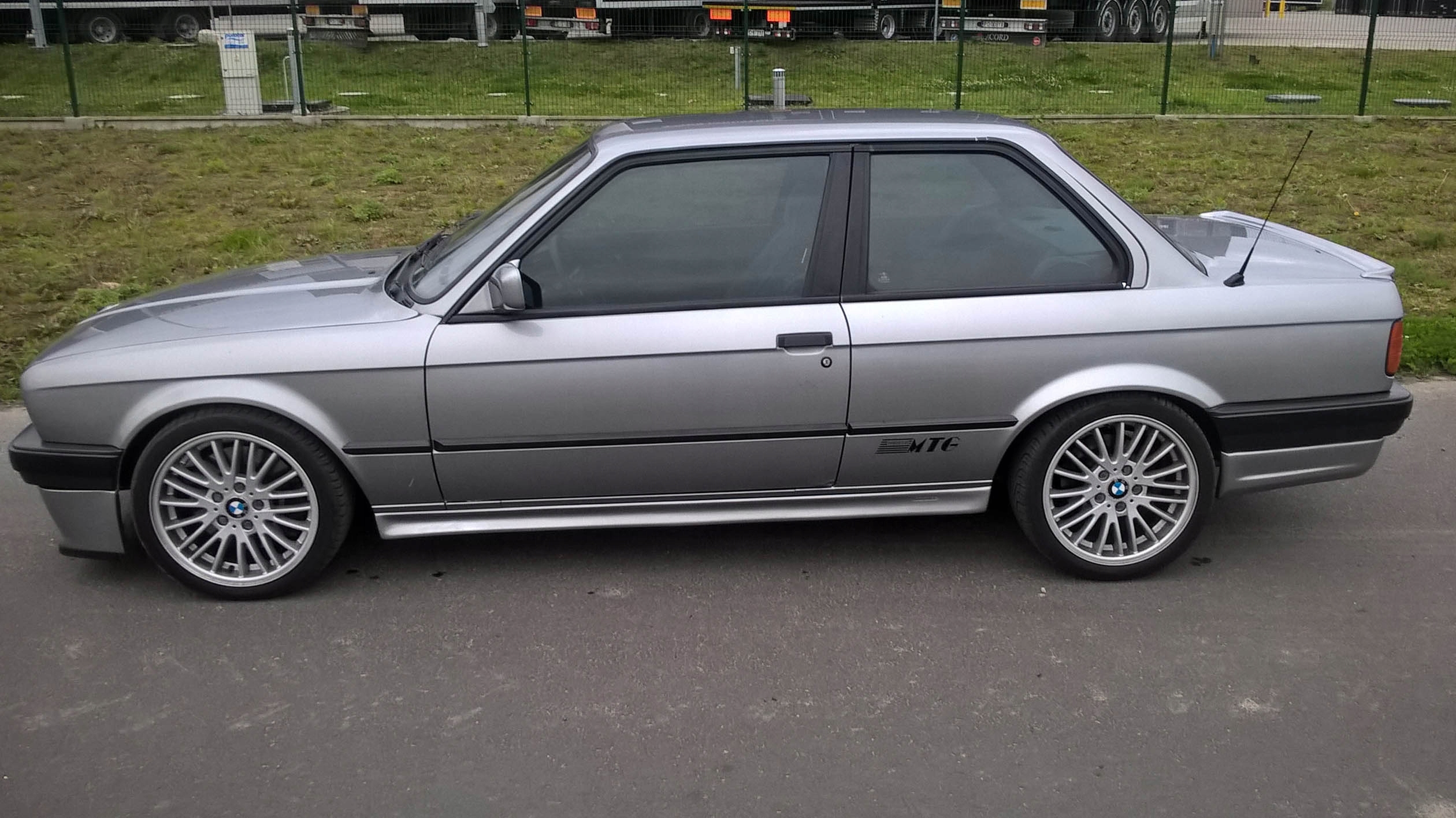 Bmw e30 m50b25