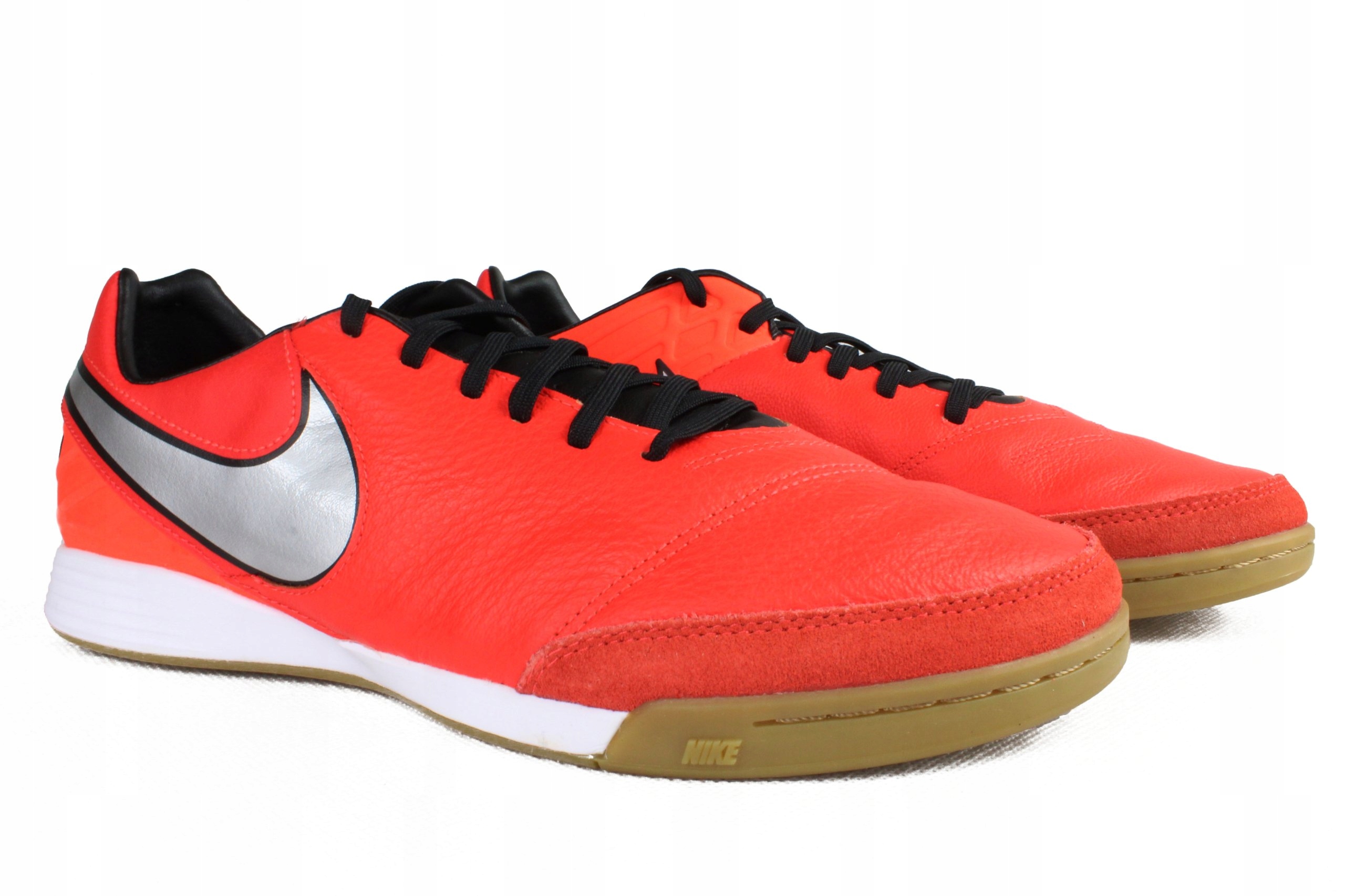 nike tiempo mystic v ic