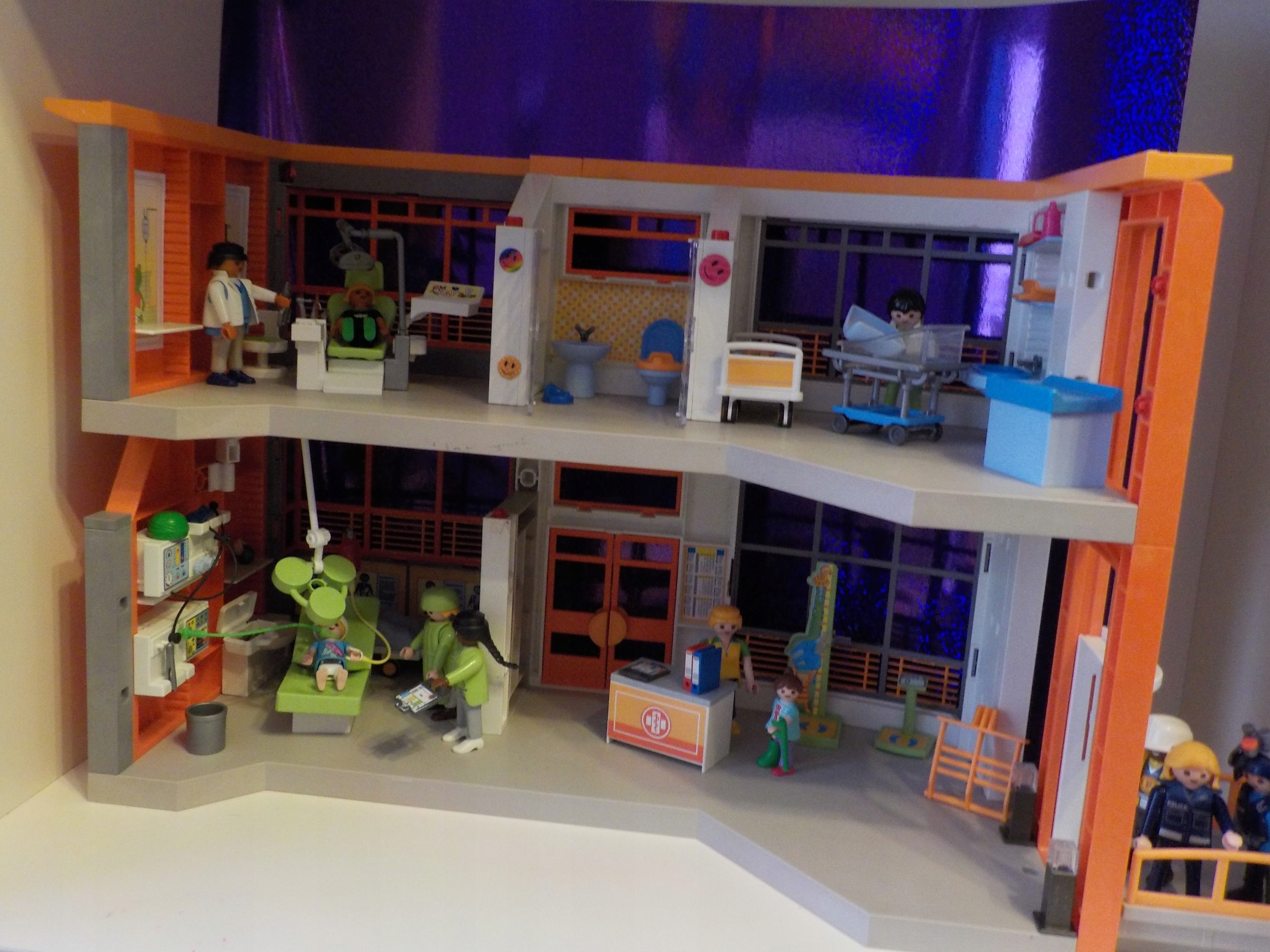 Zestawy Playmobil Domek Szpital żłobek Szkoła Zestawy Playmobil Domek Szpital żłobek Szkoła