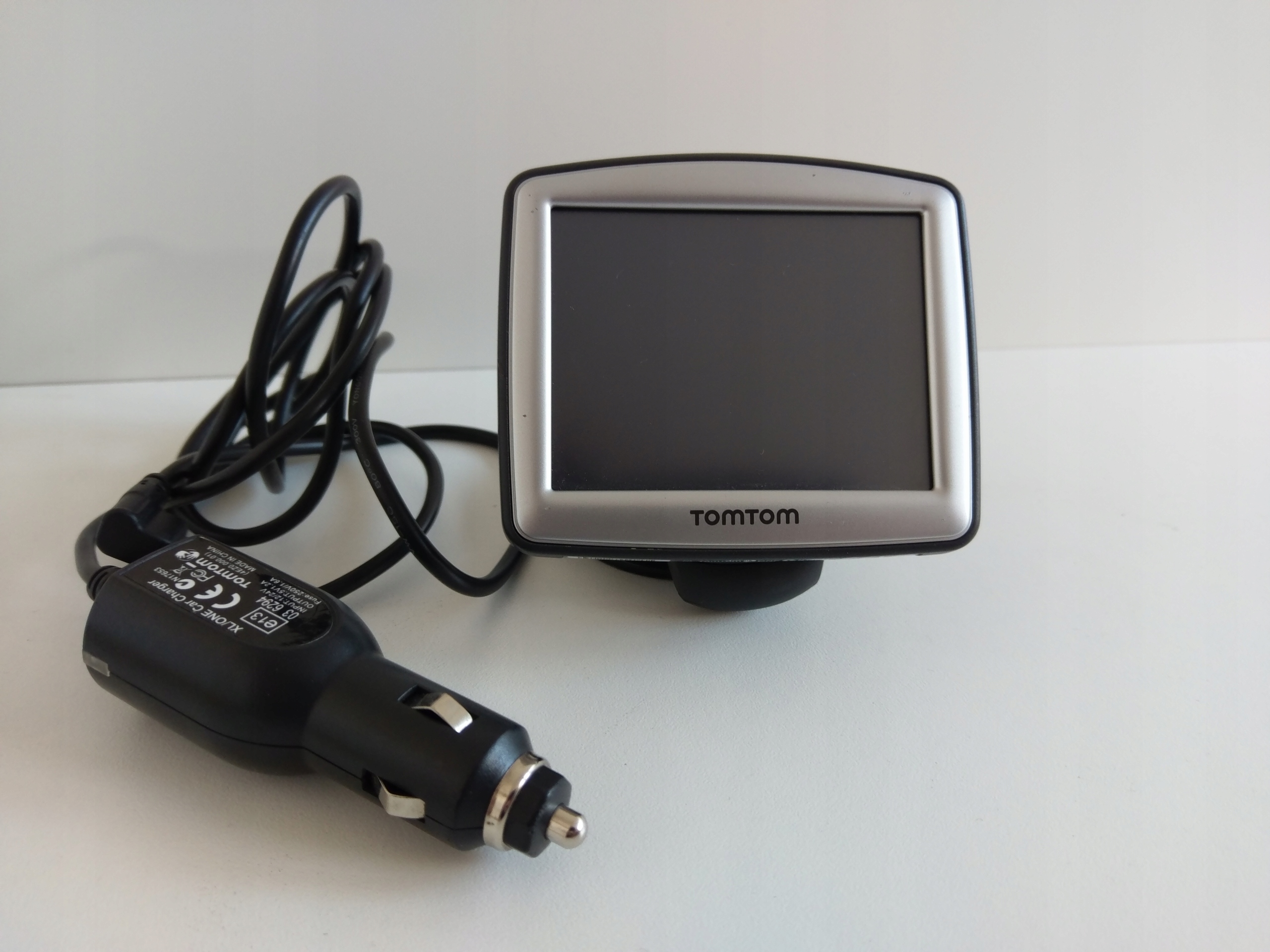 tomtom model 1at00
