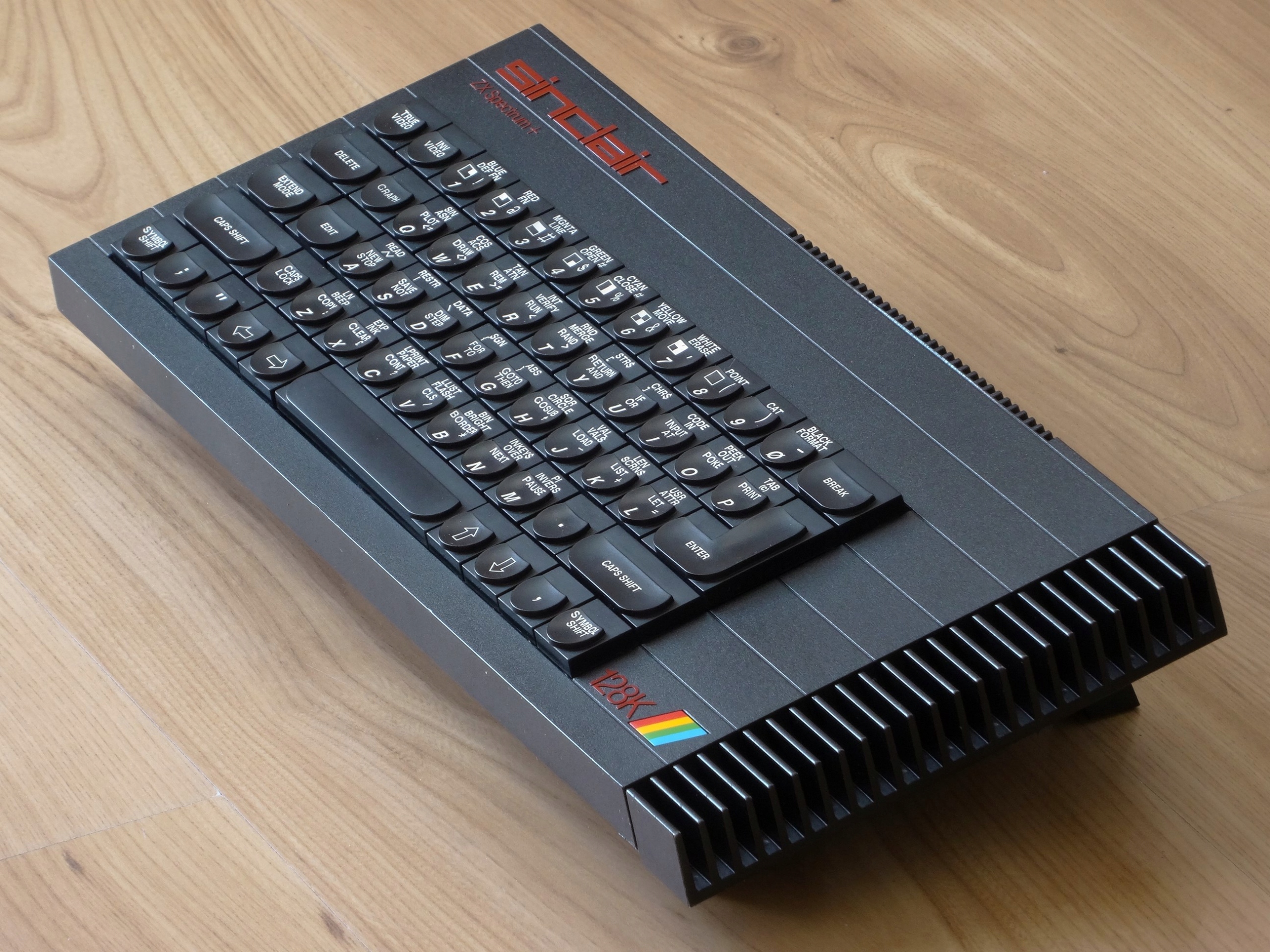 Zx spectrum. ZX Spectrum 128k. ZX Spektrum 128. Компьютер ZX Spectrum 128k. Клавиатура ZX Spectrum 128.