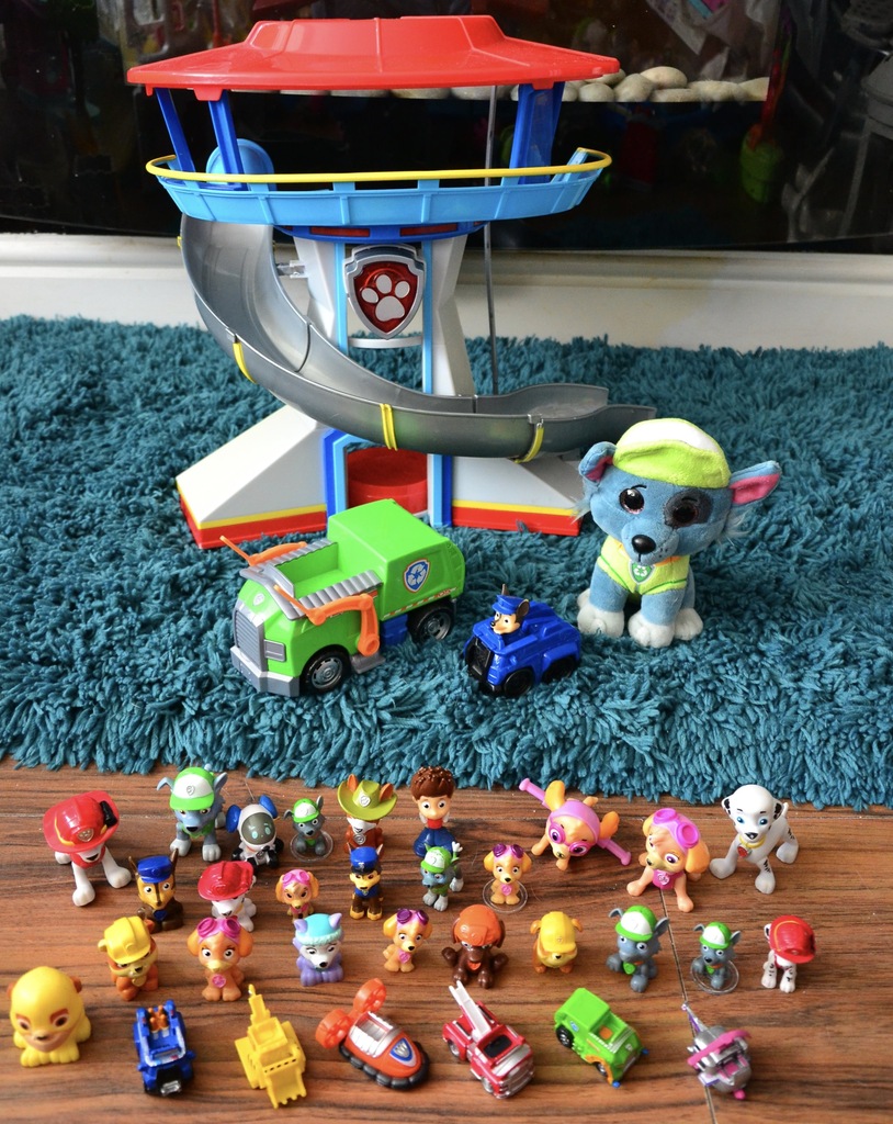 MEGA ZESTAW PSI PATROL BAZA AUTA FIGURKI 25 SZTUK
