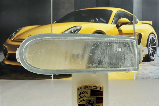 Porsche 911 993 Halogen przeciwmgielny LEWY