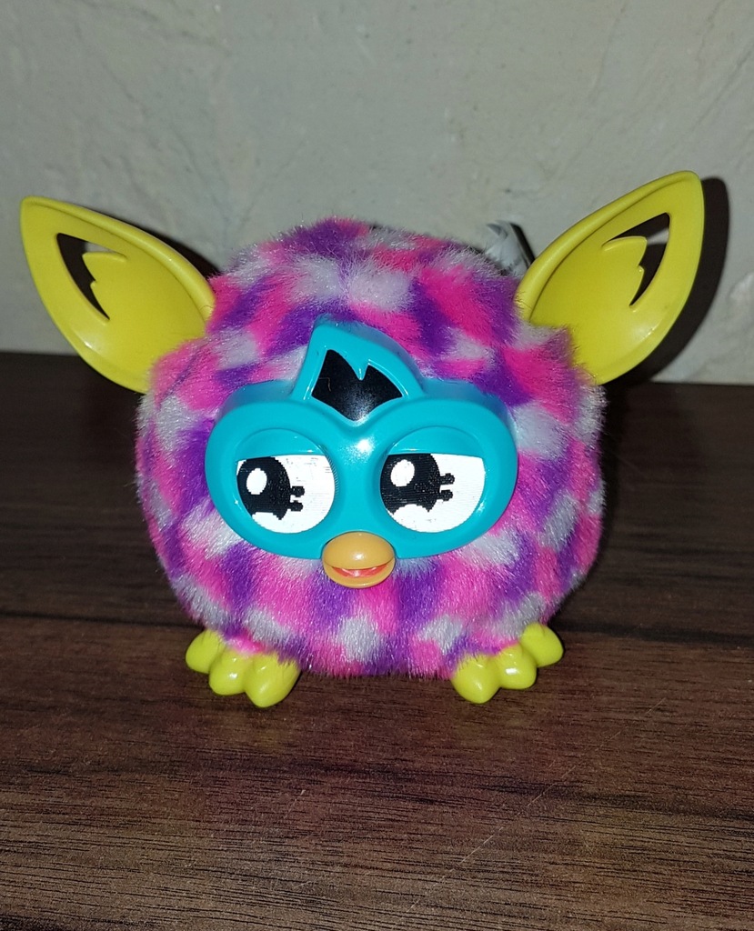 Mały Furby FURBLING maskotka interaktywna