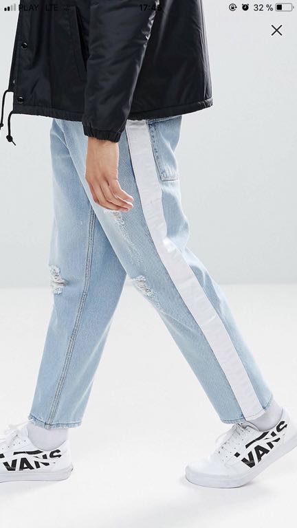 Spodnie Asos skater jeans in Light Wash abrasions