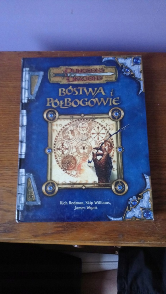 D&D 3.5 BÓSTWA I PÓŁBOGOWIE