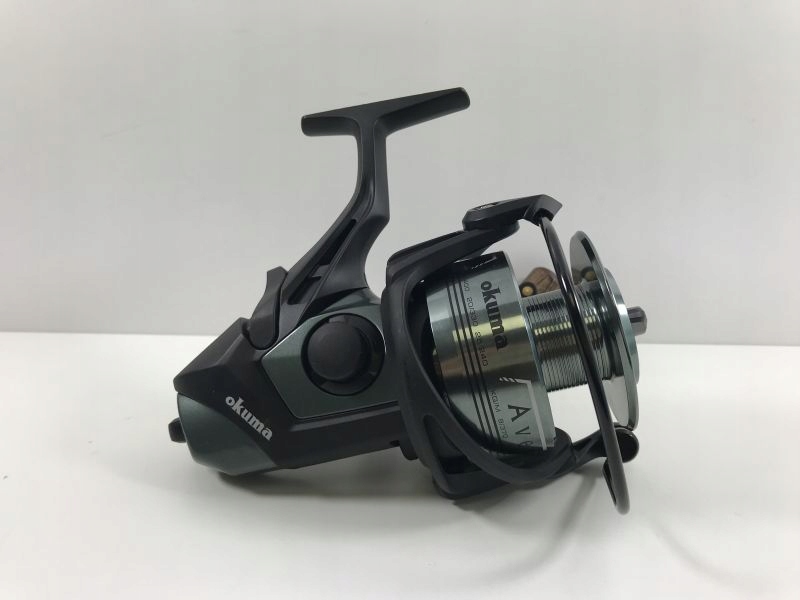 KOŁOWROTEK OKUMA AVENTA AB-10000