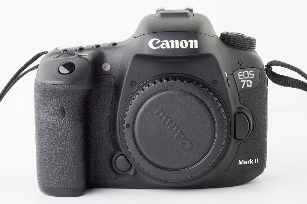 Aparat Canon EOS 7D Mark II Body + SDHC Ultra 32GB