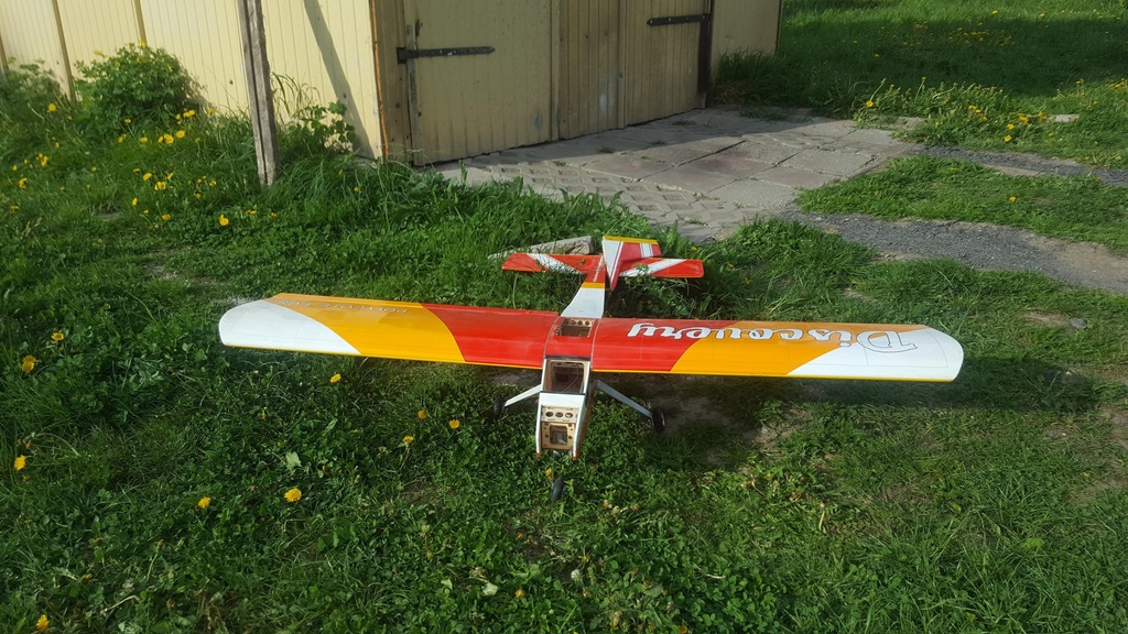 Samolot RC spalinowy duża rozpiętość Discovery