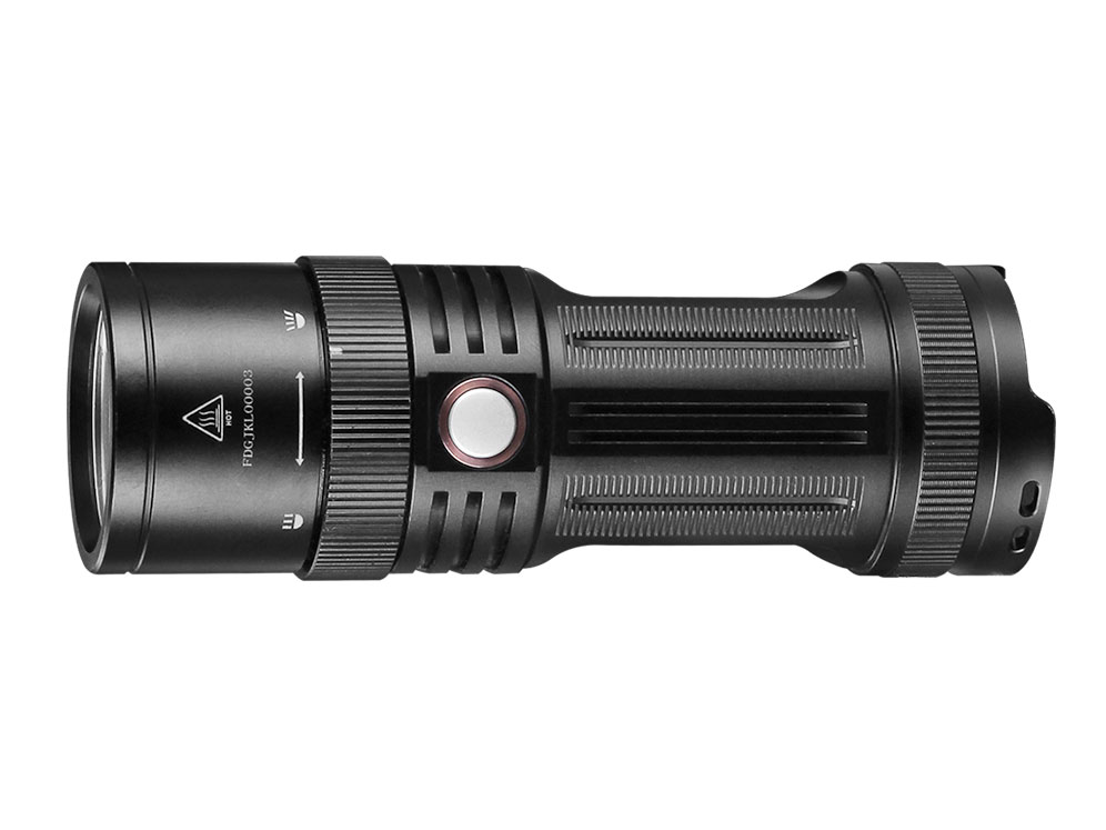 Latarka diodowa Fenix FD45 900 lumenów