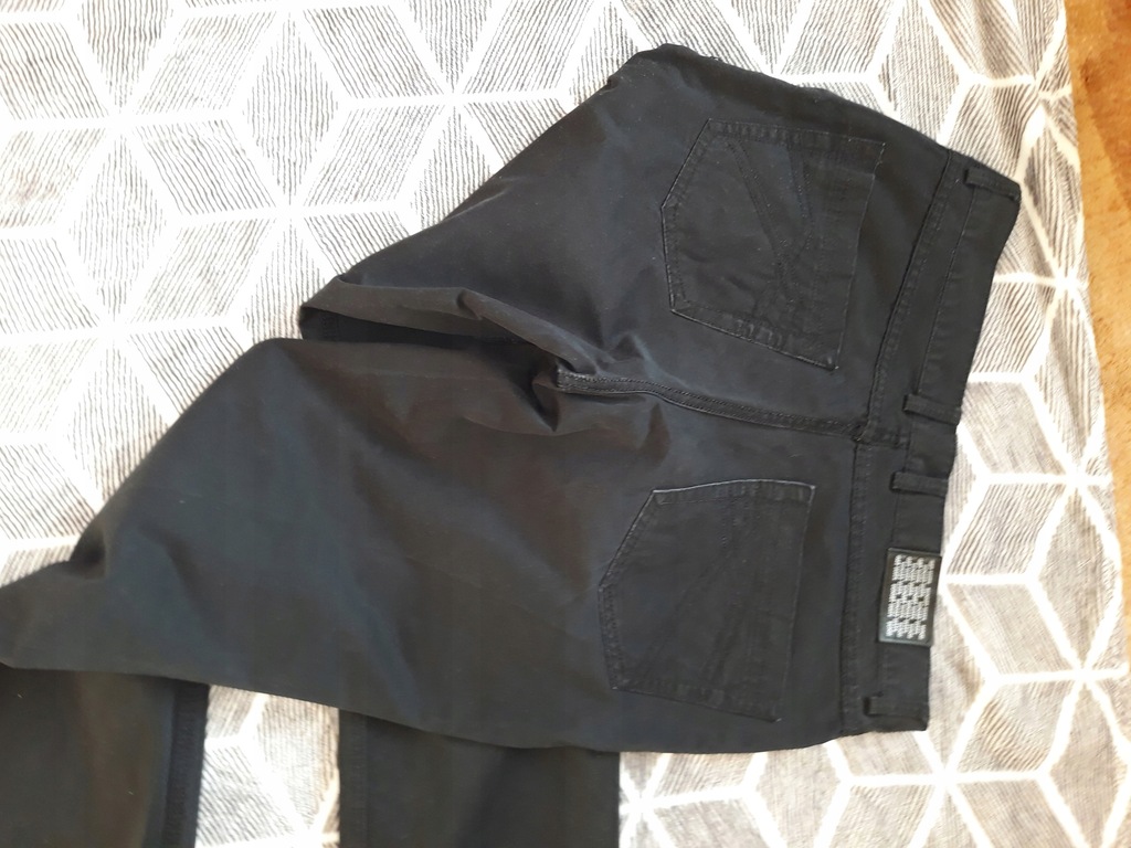 spodnie ala jeansy rozm 188/90 Sunset Suit
