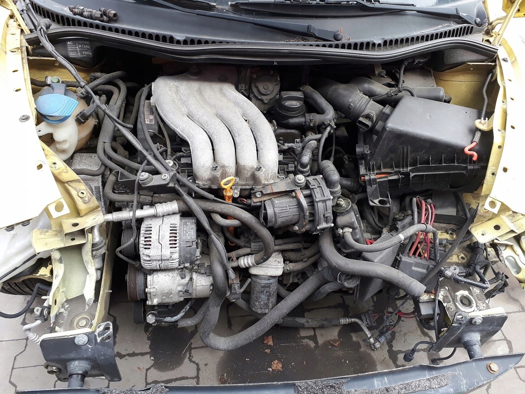 SILNIK AEG NEW BEETLE 2.0 8V