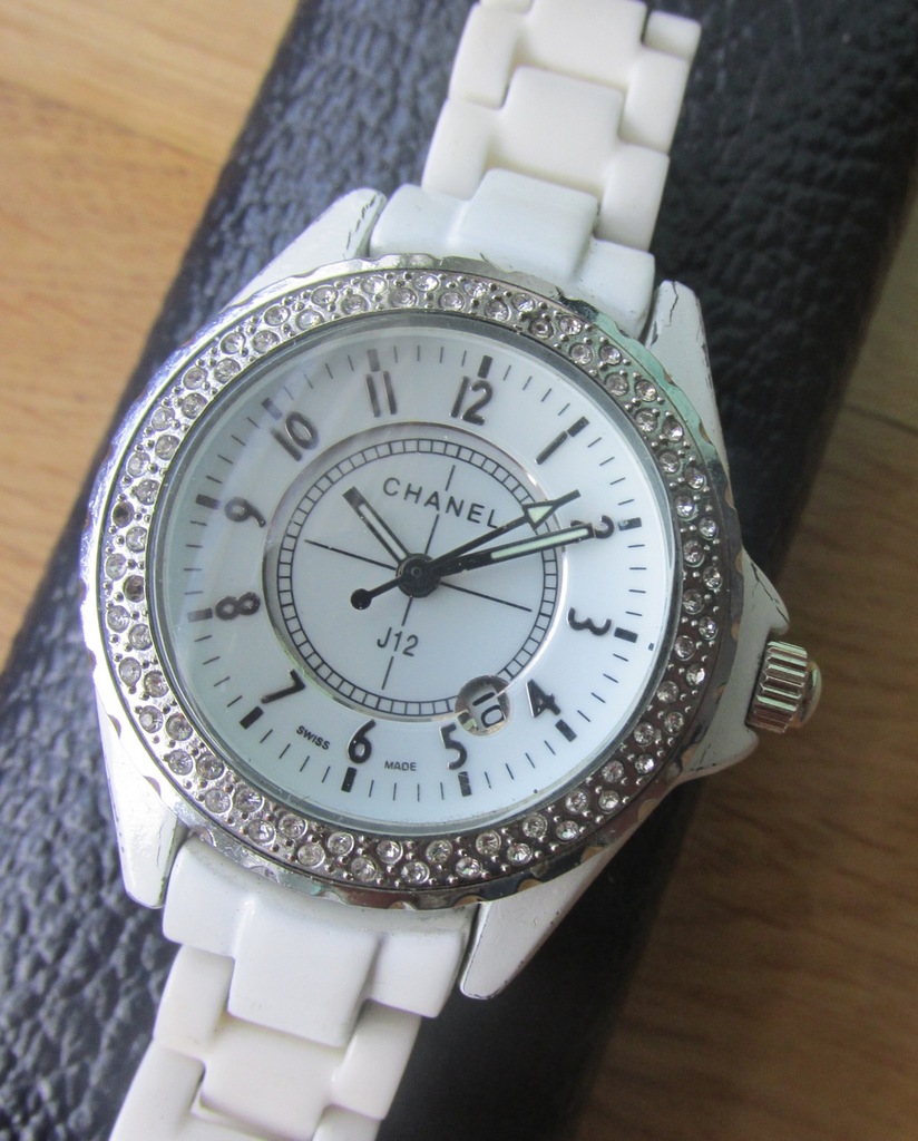 Chanel watch best sale zg 58096