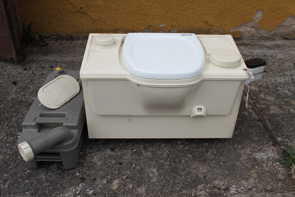 WC do kampera przyczepy kempingowej Thetford