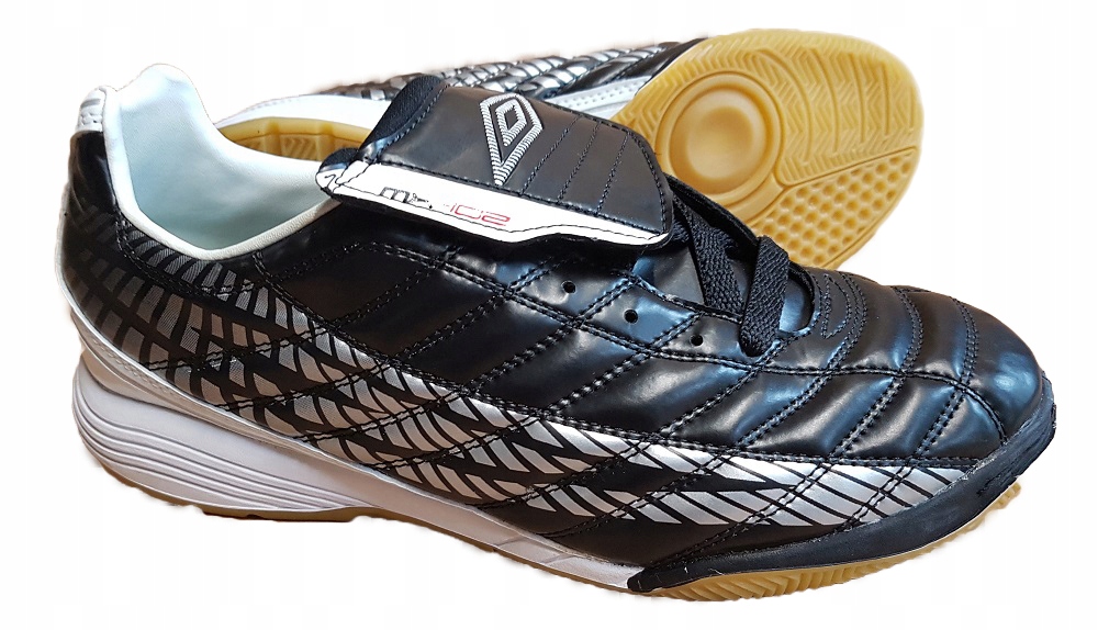 BUTY HALOWE HALÓWKI UMBRO MX-102-A IN R. 42